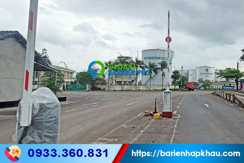 Công trình thanh chắn barie tự động MAGNET BR660T tại cảng Gò Dầu, Đồng Nai