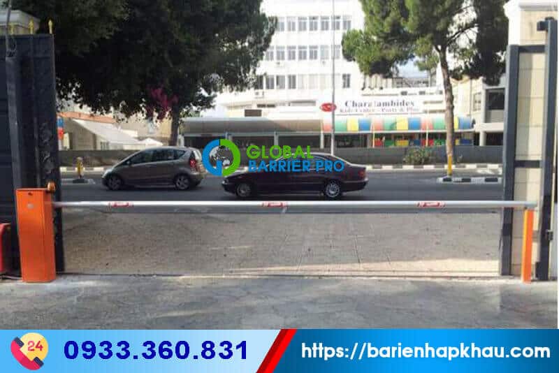 Thanh chắn barrier tự đọng Quiko dài 6m